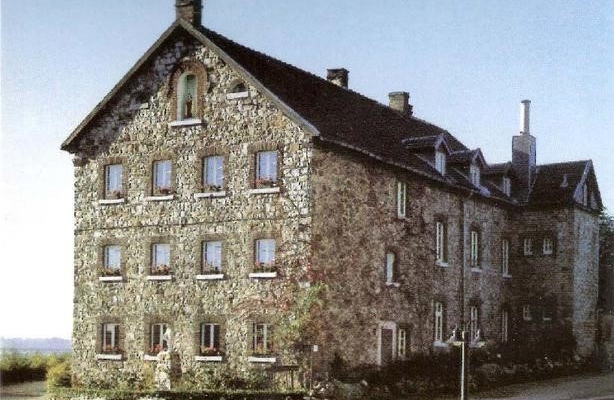 Programm Foyer Jean Arnolds – 2.HJ 2025 angebote emja 
