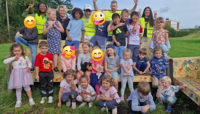 Ehrenamtliche Hilfe für Ferienlager im Haus der Familie Kelmis gesucht! angebote emja 