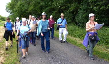 Födekam: The Walking Singers image news emja.be